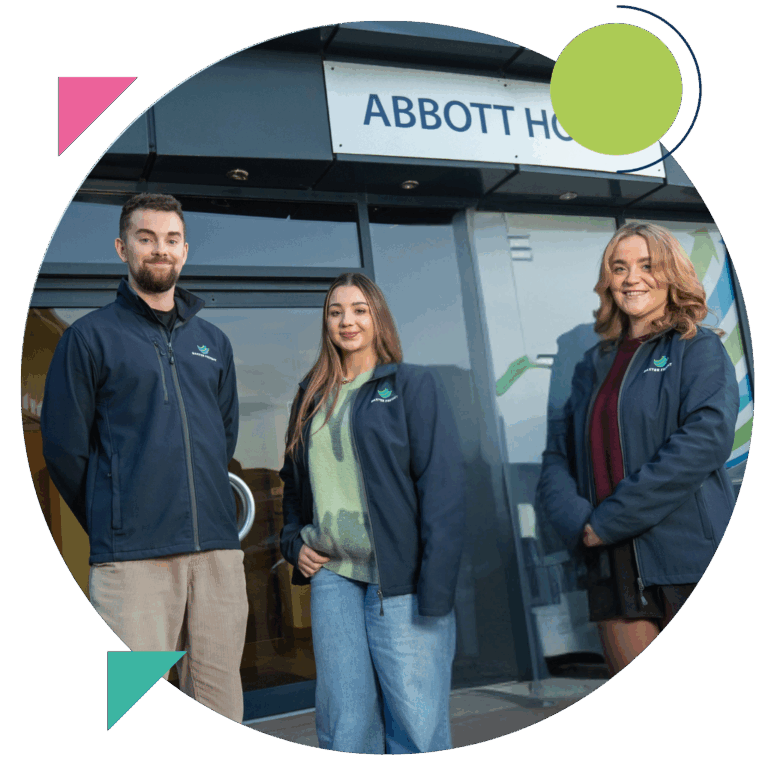 Graduate Account Managers stood outside of Baxter Freight
